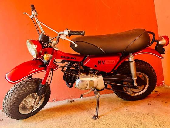 SUZUKI DR 800 S SUZUKI DR 800 S